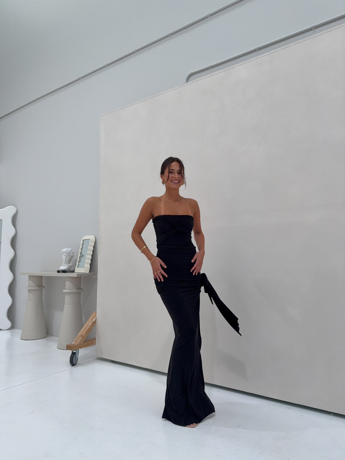 Natalie Rolt Miranda Gown Black – shortandsweethire