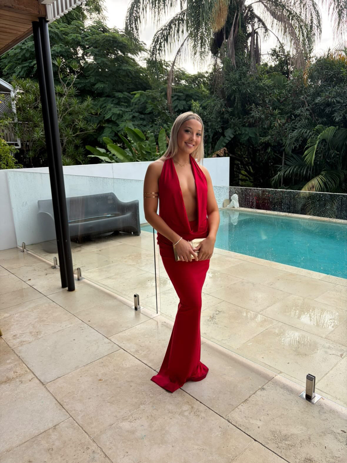 Tap to view the dress
