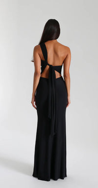 Natalie Rolt Fabienne Gown Black