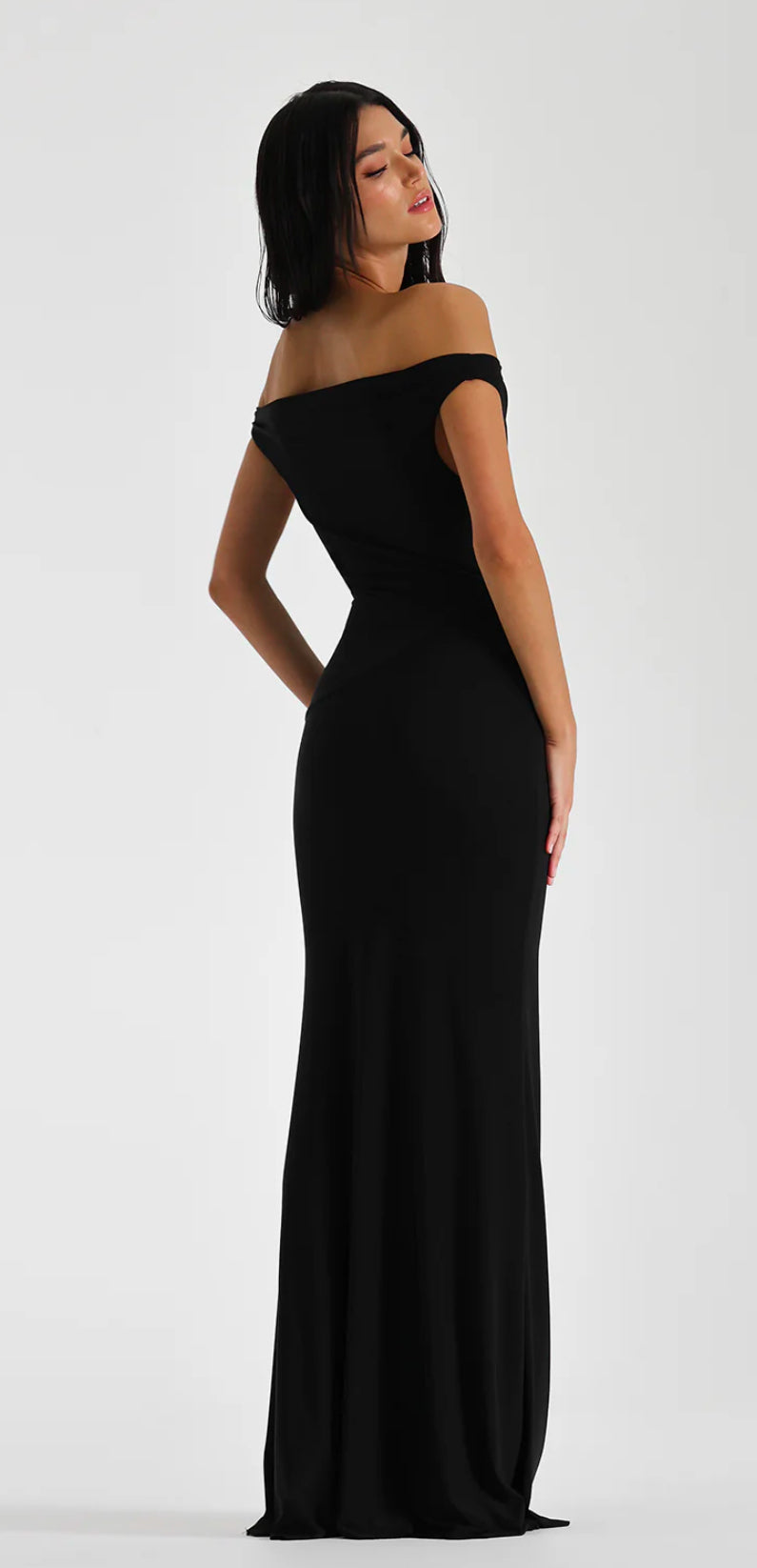 Natalie Rolt Bettina Gown Black